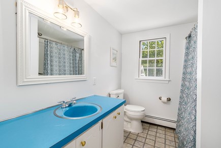 Falmouth Cape Cod vacation rental - Bathroom