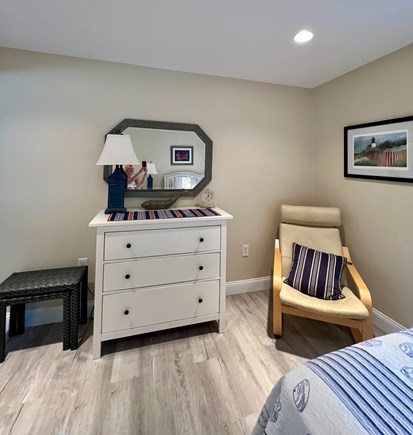 Dennisport Cape Cod vacation rental - Bedroom w 2 twin beds and adjoining full bathroom