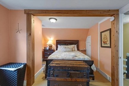 Dennisport Cape Cod vacation rental - Second floor queen room