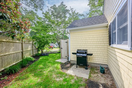 Hyannis Cape Cod vacation rental - Gas grill