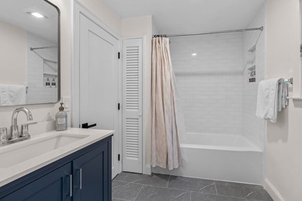 Mashpee Cape Cod vacation rental - Bathroom 1st Floor