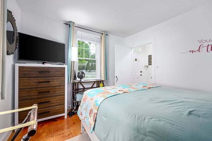 Centerville Cape Cod vacation rental - Bedroom 1- Queen - First floor