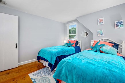 Centerville Cape Cod vacation rental - Bedroom 4- 2 Twins - Second Floor