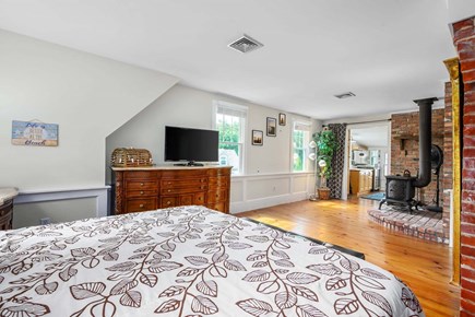 Centerville Cape Cod vacation rental - Additional sleeping area - Queen - Second floor