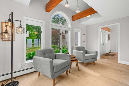 Plymouth MA vacation rental - Comfortable seating in the family room
