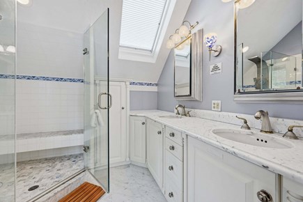 Plymouth MA vacation rental - Bathroom 2 - Full with shower stall - ensuite to bedroom 1