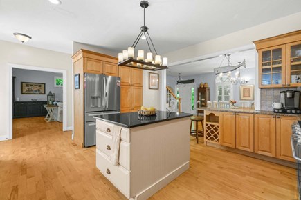 Yarmouth Port Cape Cod vacation rental - Fully equipped kitchen