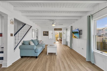 Falmouth, New Silver Beach Cape Cod vacation rental - Living room