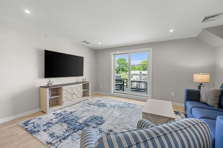Harwich Port Cape Cod vacation rental - Living room
