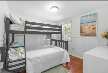 Popponesset Cape Cod vacation rental - Bedroom 2: twin over queen bunk bed