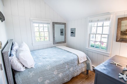 Mashpee Cape Cod vacation rental - Queen bed