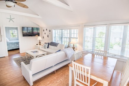 Mashpee Cape Cod vacation rental - Dining area