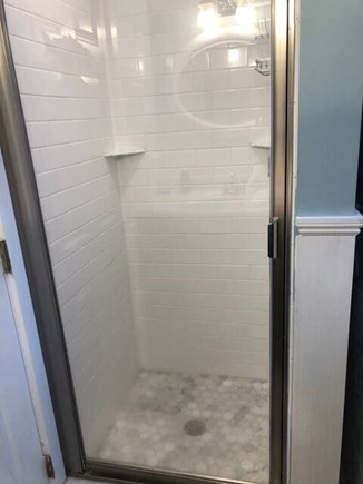 Mashpee Cape Cod vacation rental - Full bathroom