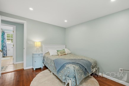 East Falmouth Cape Cod vacation rental - Queen bedroom