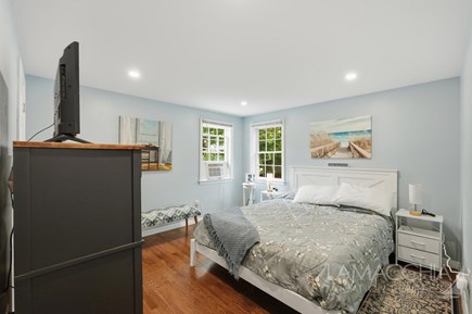 East Falmouth Cape Cod vacation rental - Queen bedroom