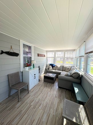 Dennis Port Cape Cod vacation rental - Cozy sun room