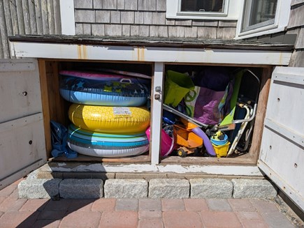 South Yarmouth Cape Cod vacation rental - Beach toys!!