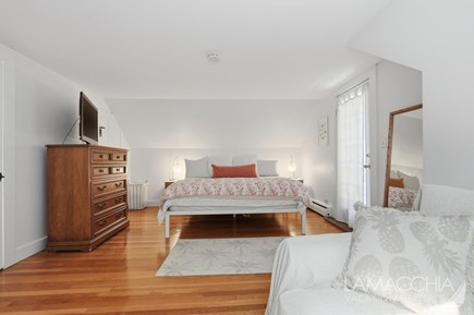 East Falmouth Cape Cod vacation rental - 2nd floor bedroom king