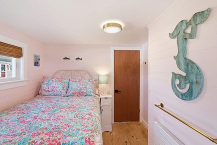 East Sandwich Cape Cod vacation rental - Bedroom 1 - Full Size Bed - 1st Floor