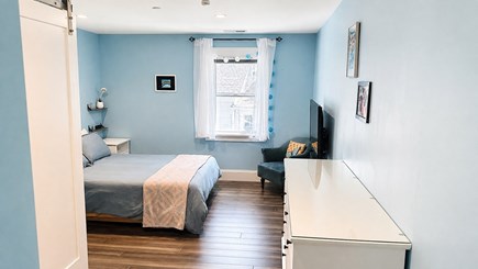 Wellfleet Village Cape Cod vacation rental - Queen bedroom connected to Jack and Jill bathroom