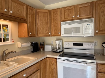 Dennis Village Cape Cod vacation rental - Apartment Kitchen