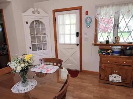 South Yarmouth Cape Cod vacation rental - Kitchen Eating Area