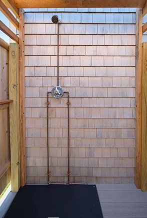 Pocasset Cape Cod vacation rental - Private cedar outdoor shower