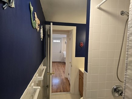 Dennis Port Cape Cod vacation rental - Full Bath