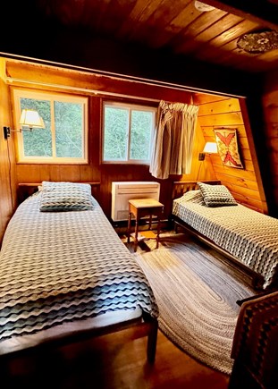 S. Chatham Cape Cod vacation rental - Main floor twin bedroom