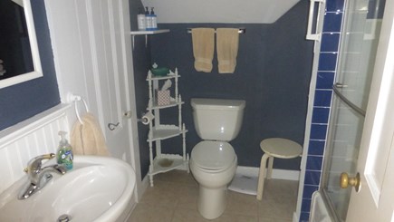 Provincetown, East End Cape Cod vacation rental - Upstairs full bathroom