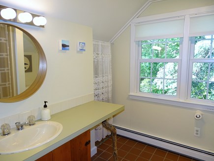 Wellfleet Cape Cod vacation rental - Upstairs full bath