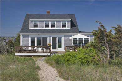 Sagamore Beach, Bourne Cape Cod vacation rental - View of house from beach