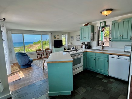 Ryder Beach Bayside, Truro Cape Cod vacation rental - Open Concept Kitchen