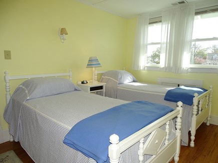Plymouth Priscilla Beach 6 mil MA vacation rental - Second twin bedroom