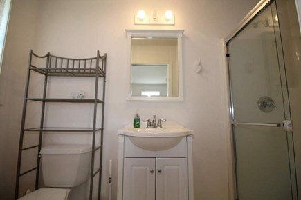 Wellfleet Cape Cod vacation rental - Master Bedroom Bath