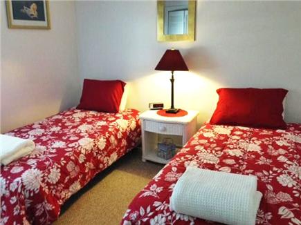 Centerville Cape Cod vacation rental - Second twin bedroom