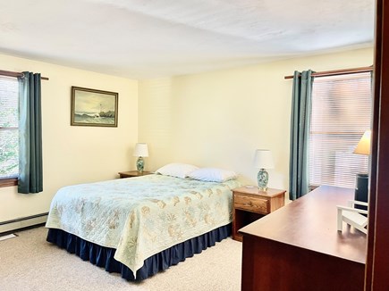 South Chatham Cape Cod vacation rental - Downstairs Suite With Queen Bed