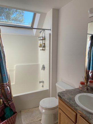 Wellfleet Cape Cod vacation rental - Upstairs Bathroom