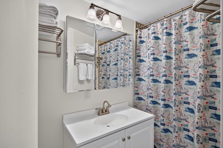 Orleans Cape Cod vacation rental - Full Bath