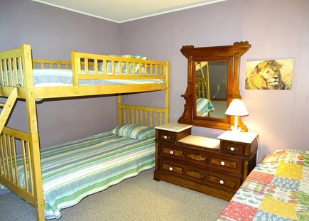 Wellfleet Cape Cod vacation rental - Bunk bed room with twin bed 