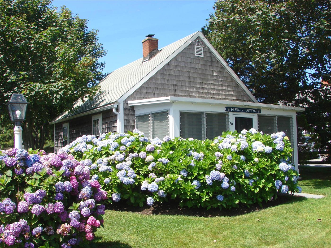 Harwich Vacation Rental Home In Cape Cod Ma One Minute Walk To