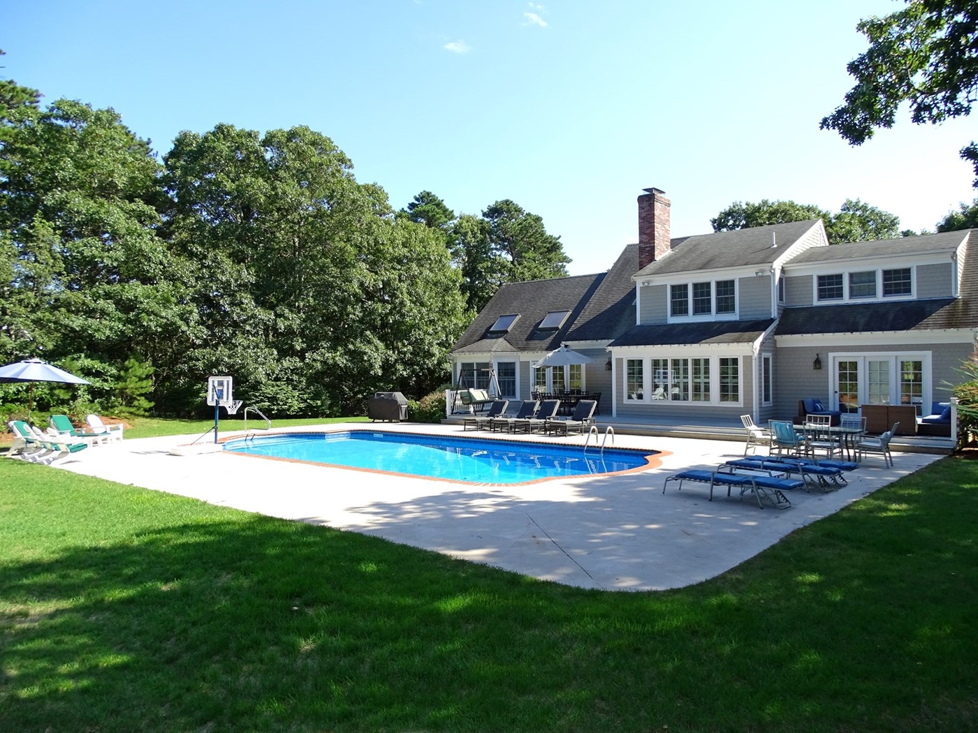 On Cape Cod, why are so many vacation rentals empty?