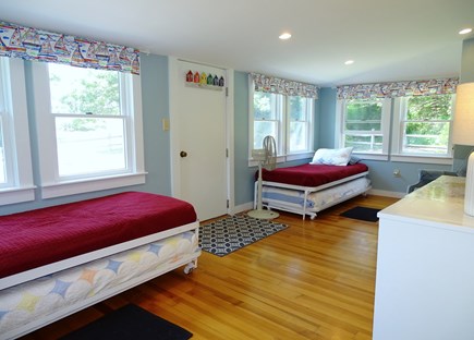 East Orleans, Barley Neck Rd o Cape Cod vacation rental - Twin bedroom with two trundles, sleeps 4