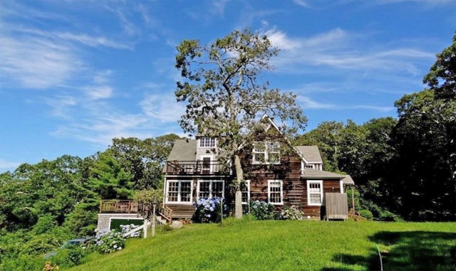 Water view, walk to the beach