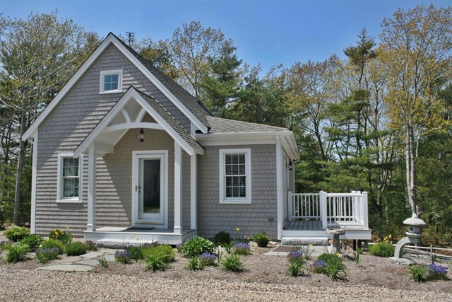 New guest house walking distance to Pleasant Bay