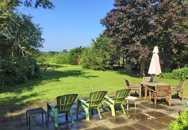 Beautiful Post & Beam House in Sandwich