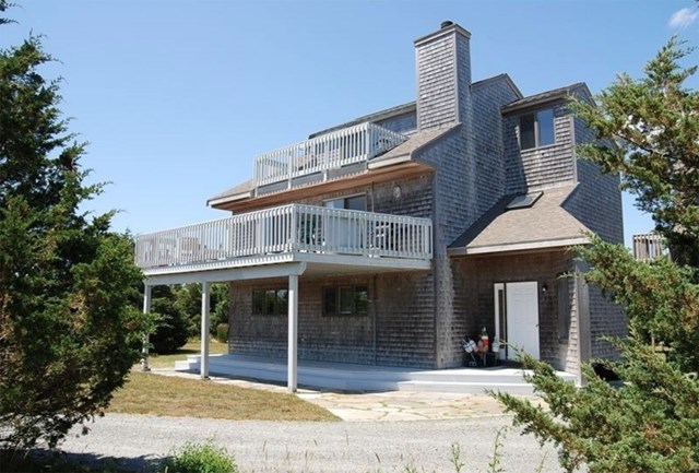 Water view, walk to the beach