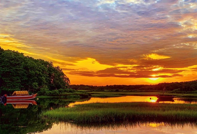 Private 2 Homes Walk to Beach