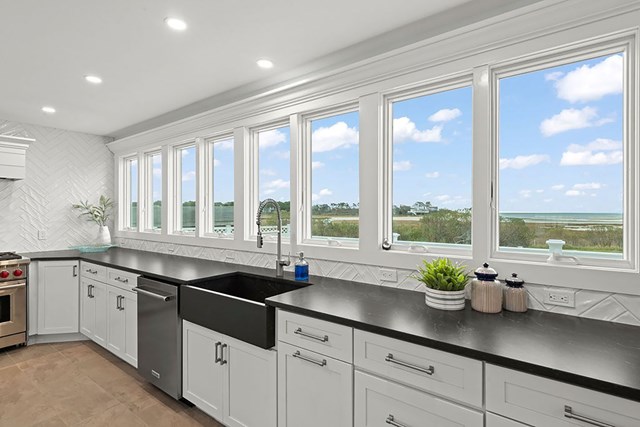 Water's Edge Cape House
