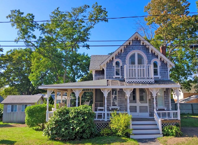 La Bella Sorella—Built in 1868